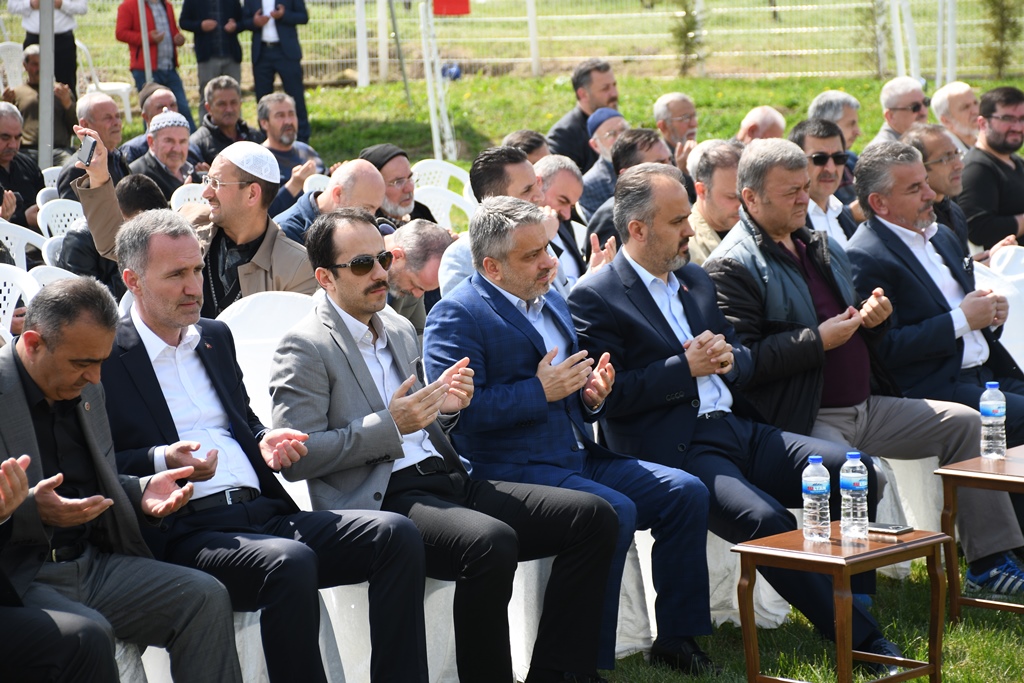 Dr Emin Acar Cami törenle açıldı