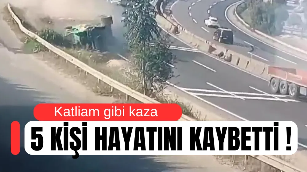Konteyner Otomobilin Üzerine Düştü, 5 Kişi Hayatını Kaybetti