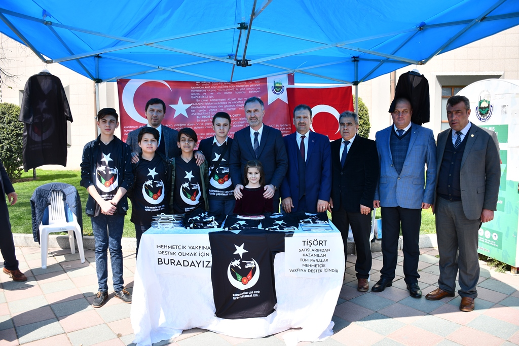 Böyle Gençler Olduğu Sürece Bu Milletin Sırtı Yere Gelmez