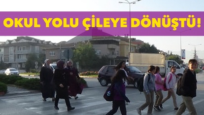 İnegöl’de okul yolu çileye dönüştü