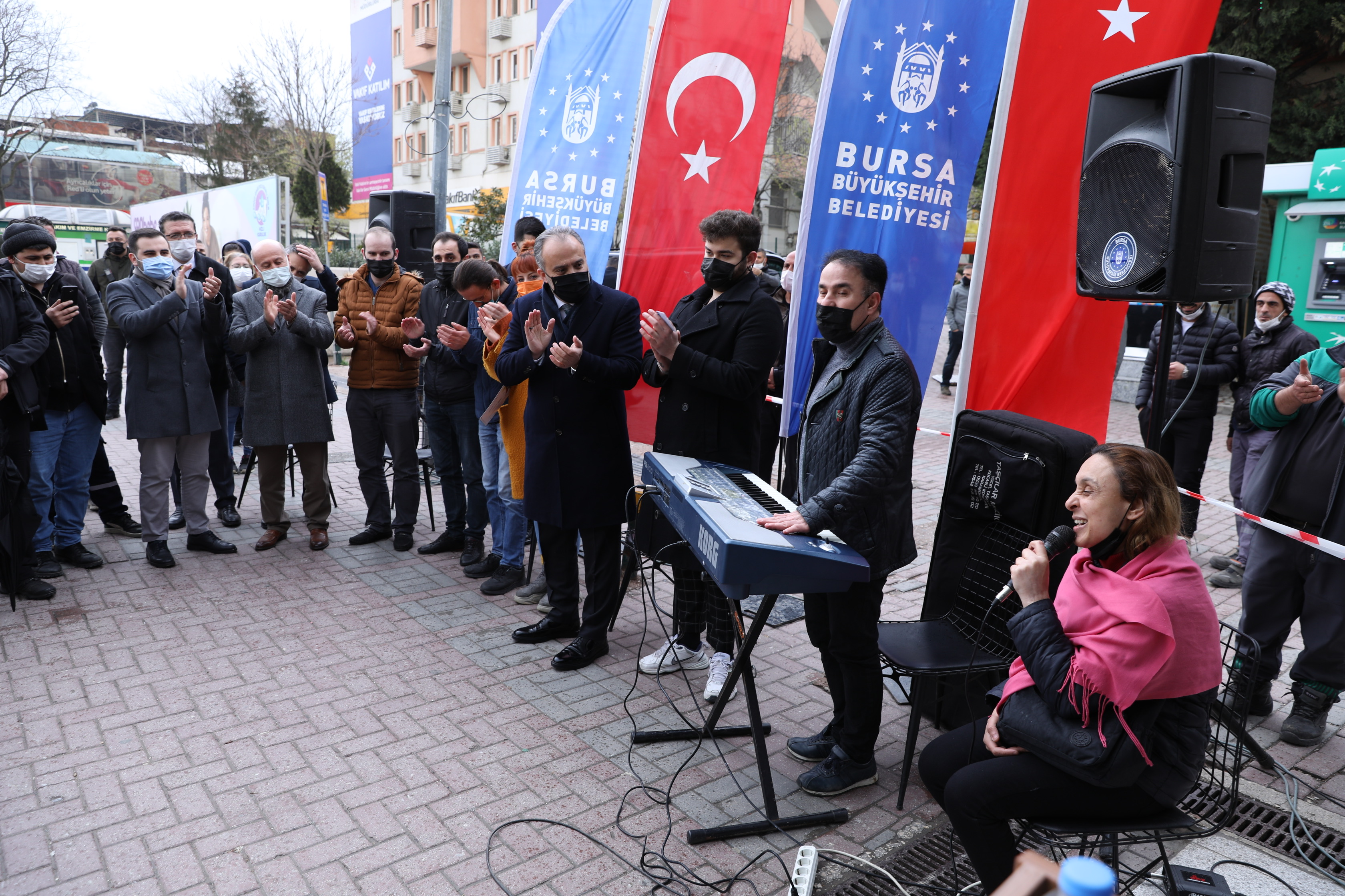 Bursa’nın sokakları notalarla renkleniyor !