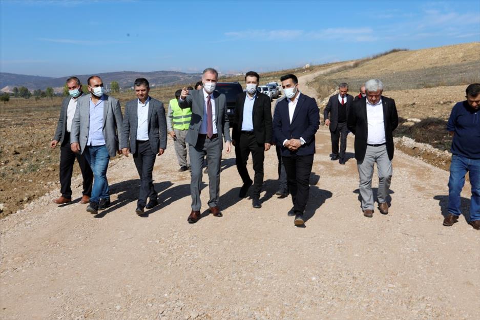 Arazi yollarına kalıcı çözümler üretiliyor !