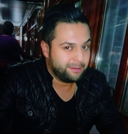 Sırtından bıçaklanmış halde ölü bulundu !