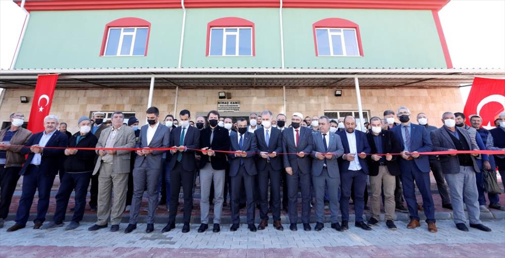 Akhisar Miraç Camii törenle açıldı