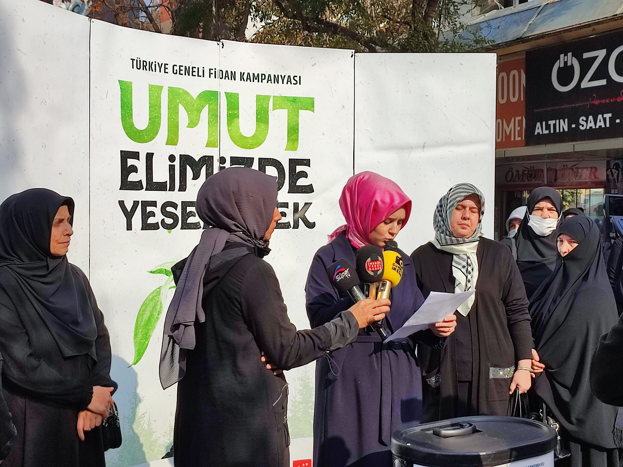 Umut ormanına destek istediler !