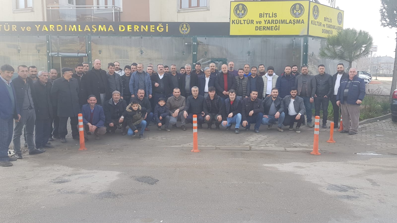 Bitlisliler Derneğinde yeni başkan Metin İbiş oldu !