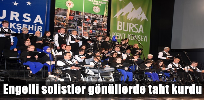 Engelli solistler gönüllerde taht kurdu