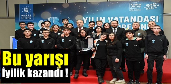 Bursa’da yılın vatandaşı öğretmenler oldu