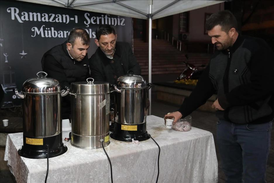 İftar Sonrası Çaylar İnegöl Belediyesi