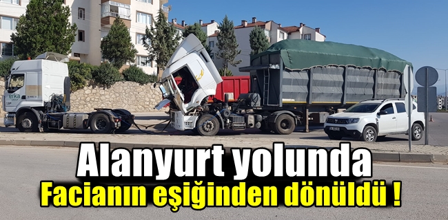 Alanyurt yolunda talaş yüklü tır yanmaktan son anda kurtuldu