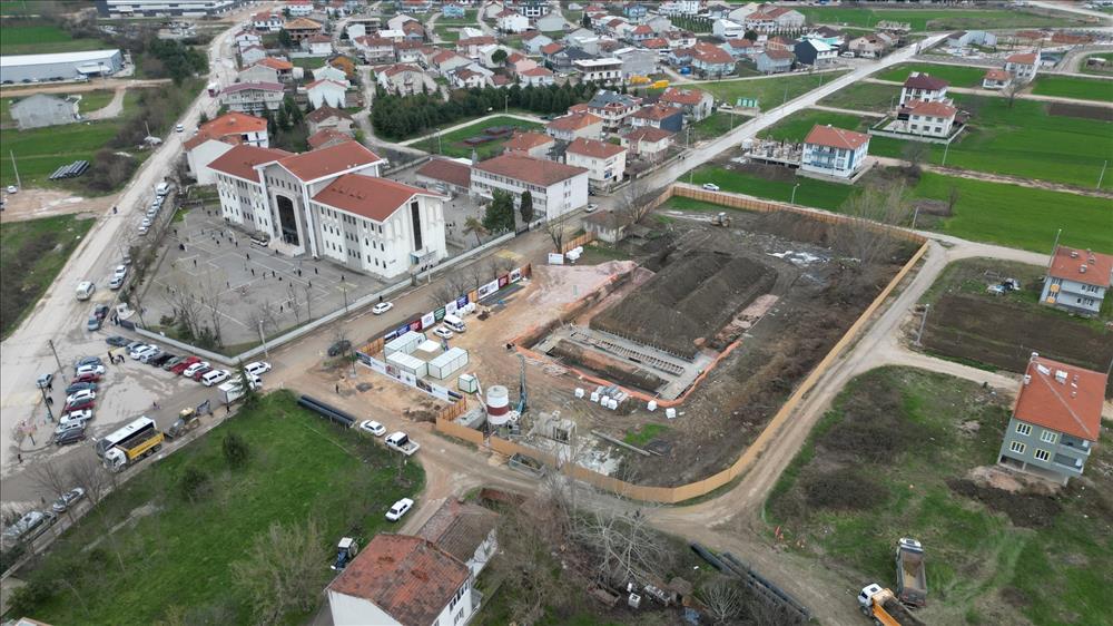 Akhisar Spor Salonunun Yapımına Başlandı